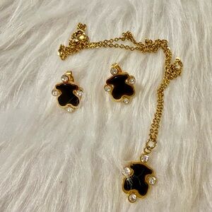 Elegant Gold and Black Stainless Steel Pendant Necklace Set